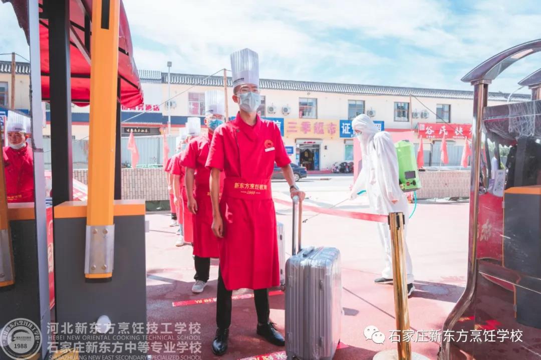 防范，不松懈｜這份“秋冬校園防疫小貼士”請您收好！