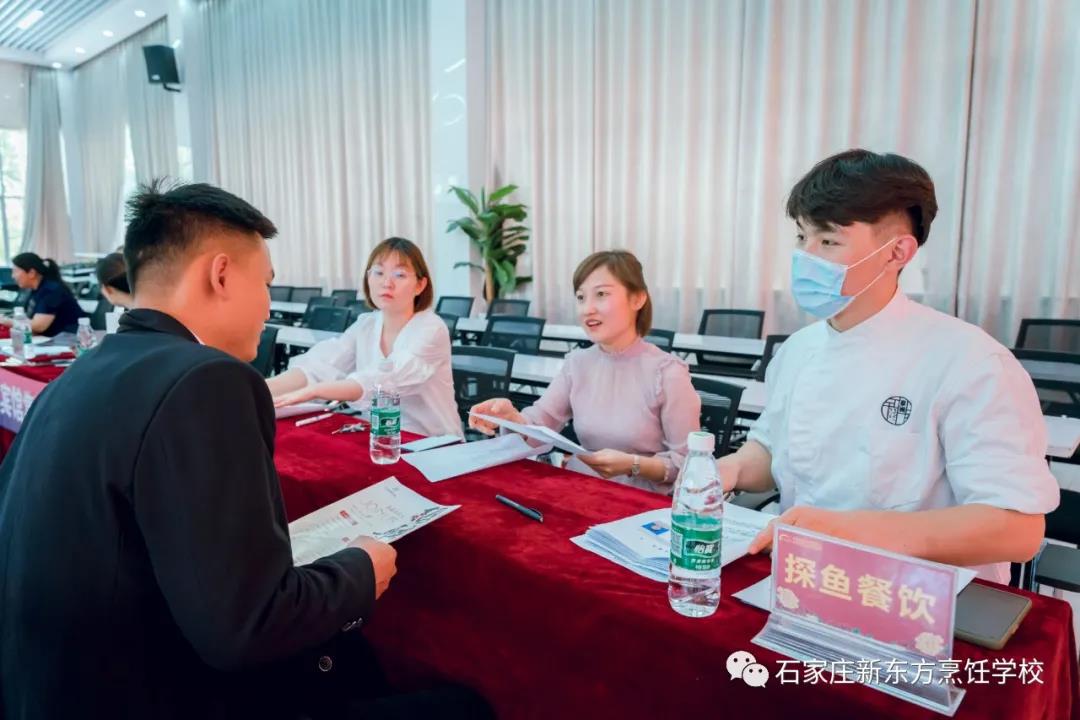 你知道為什么近年來(lái)要大力發(fā)展職業(yè)教育嗎？