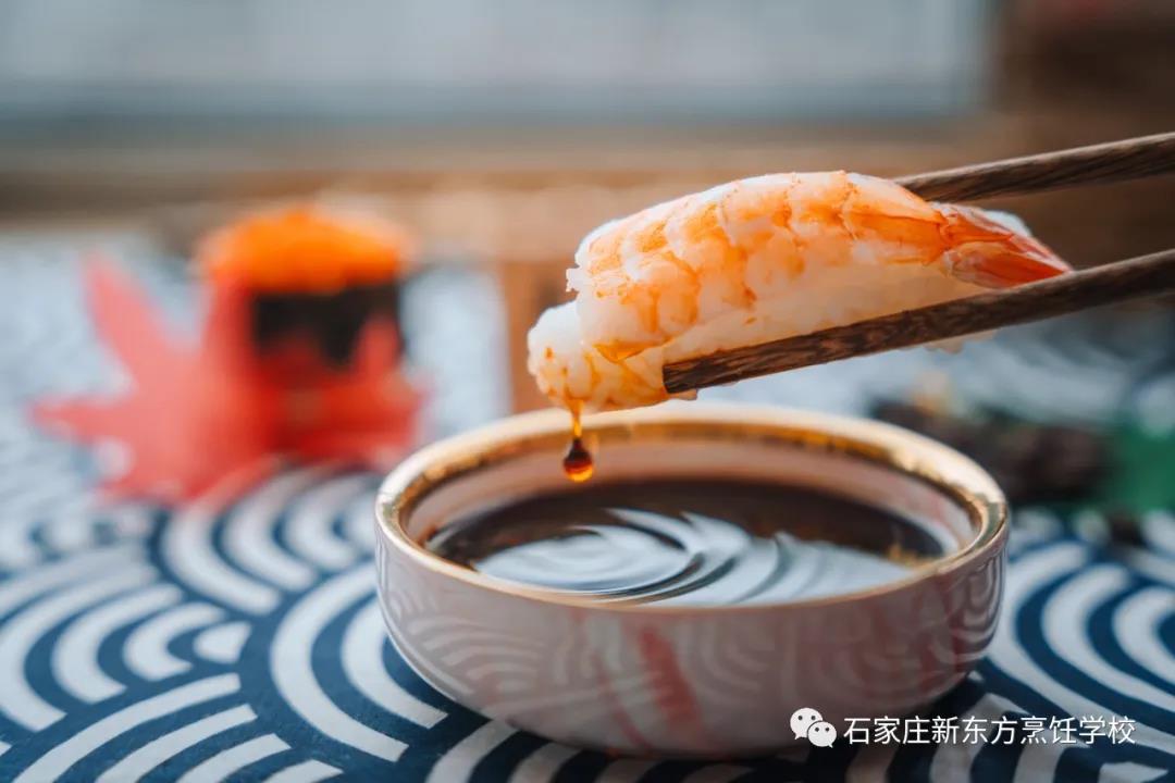 「西餐培訓學?！鼓募液?？當然是河北新東方