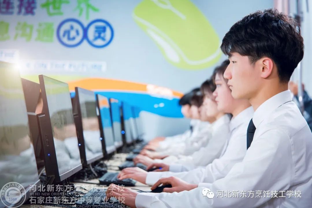 【考前擇?！恐锌己蟪煽儾焕硐肴绾危坎幻つ扛L(fēng)，一定要選擇更適合自己的！