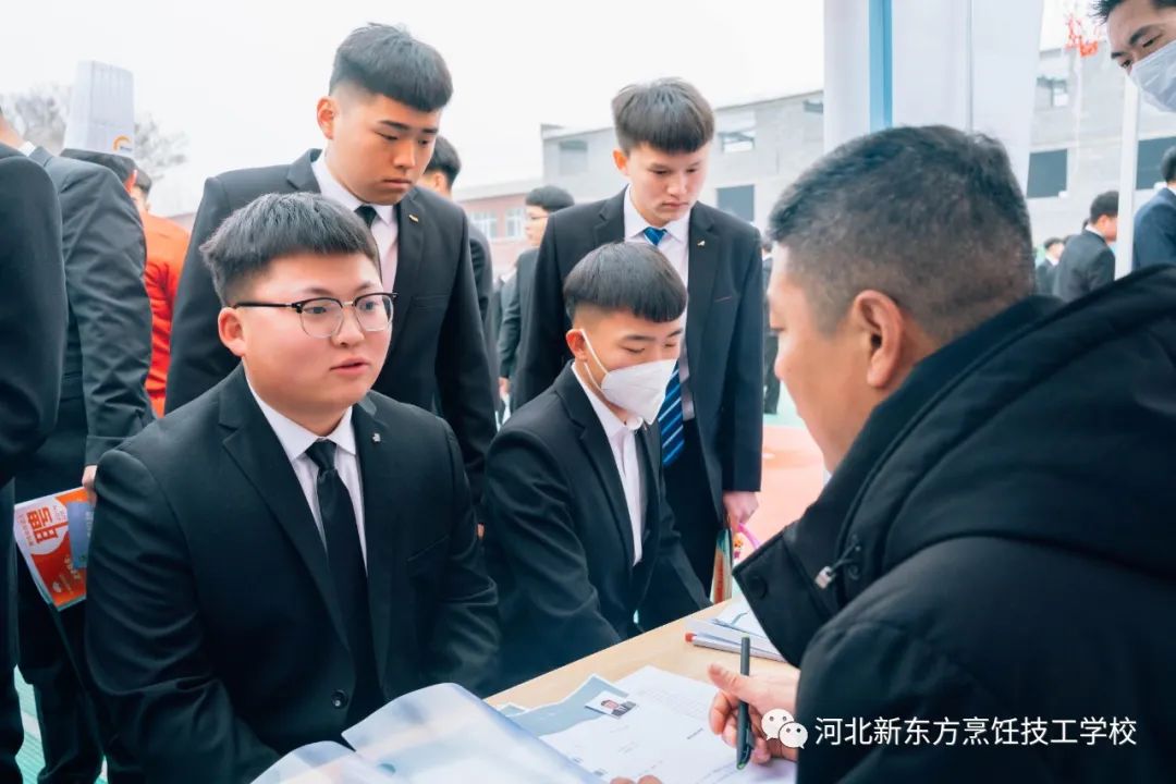 月入！這屆年輕人是怎么做到的？