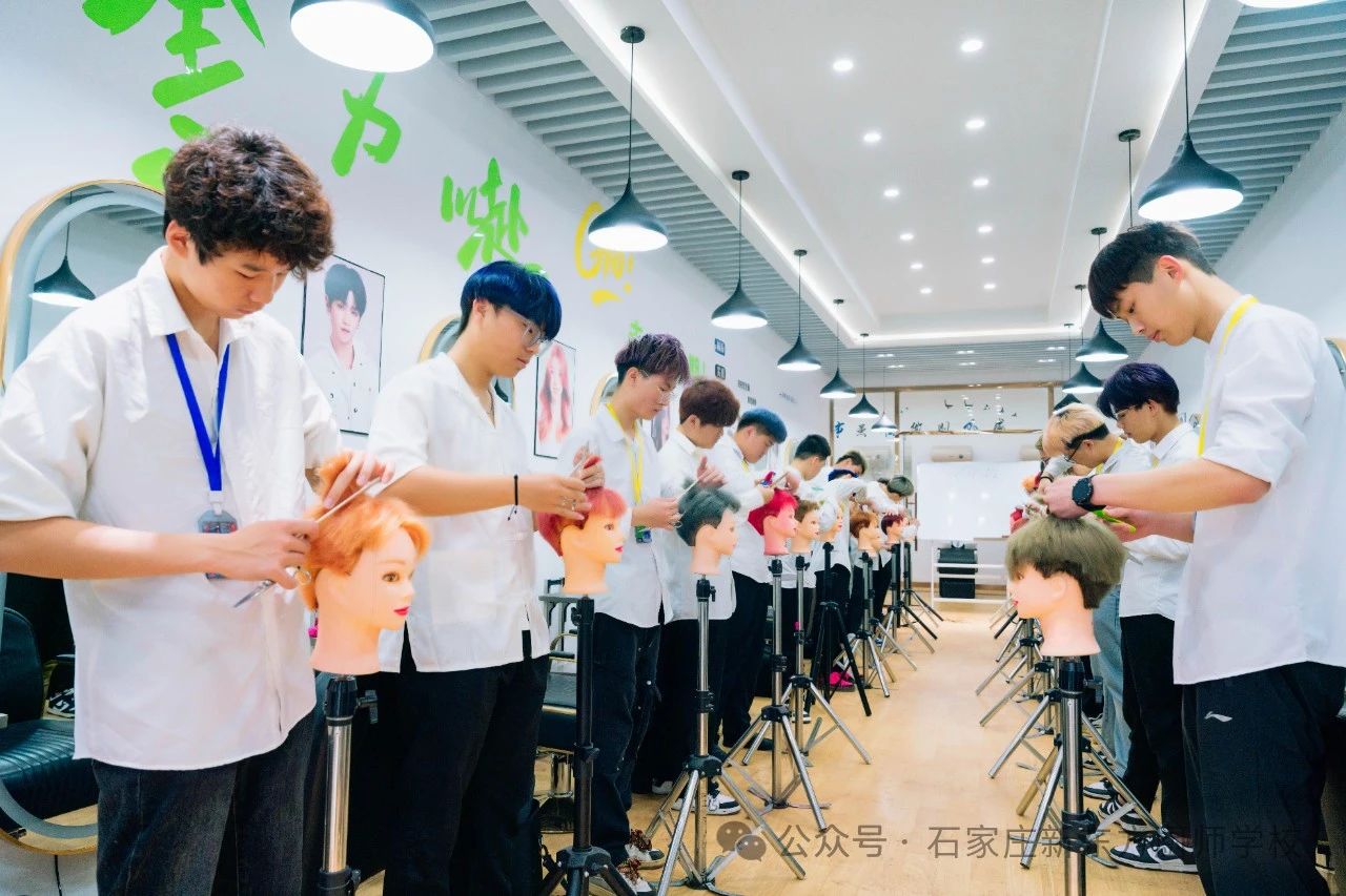 93ef382f1e4f5082f091ad11f5dbee5a.jpg 93ef382f1e4f5082f091ad11f5dbee5a.jpg