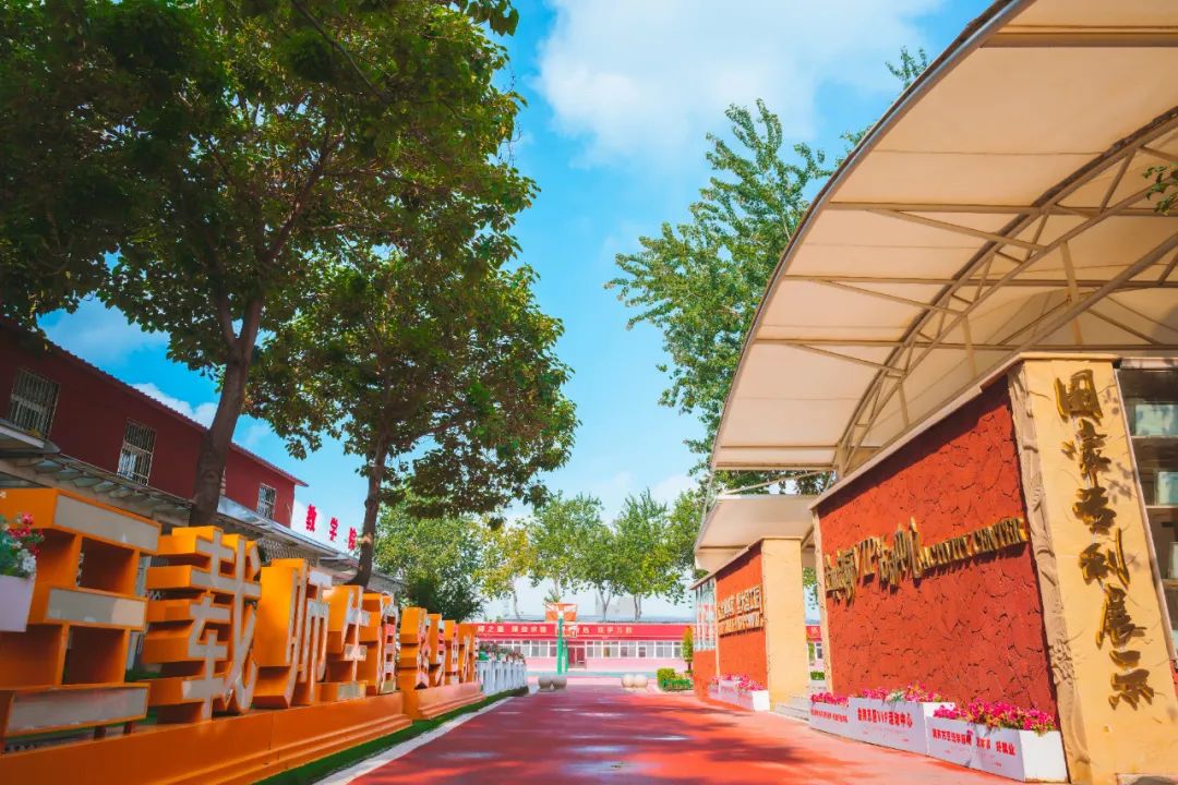 8fcc7db0930d0b6f52bf4e427e0805fb.jpg 8fcc7db0930d0b6f52bf4e427e0805fb.jpg