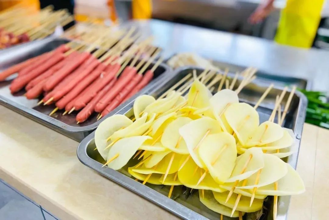 b81a234107d0fa758e630cc59fe70099.jpg b81a234107d0fa758e630cc59fe70099.jpg