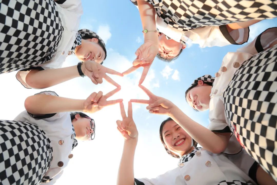 bb51d6a5f01193bcf3bf0da63dd06e10.jpg bb51d6a5f01193bcf3bf0da63dd06e10.jpg