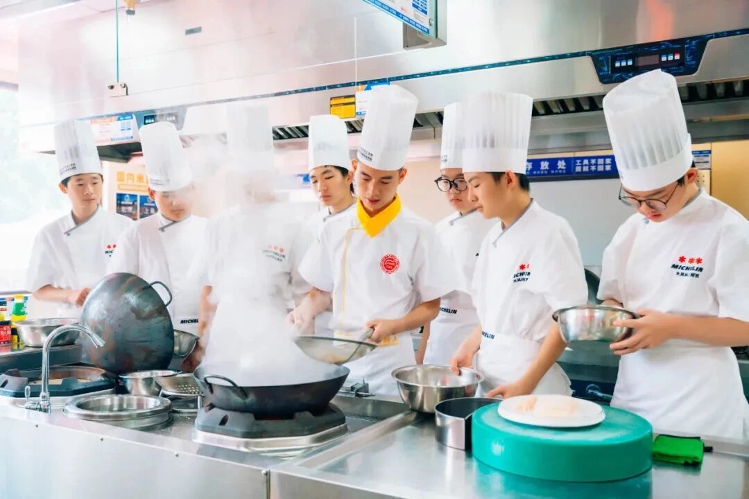 a3c10741cd03f7481d16b56a8d472d55.jpg a3c10741cd03f7481d16b56a8d472d55.jpg