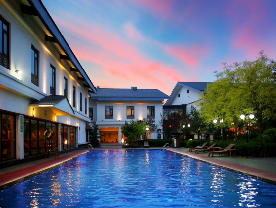 國(guó)御溫泉度假小鎮(zhèn)招聘信息(圖2) 國(guó)御溫泉度假小鎮(zhèn)招聘信息(圖2)