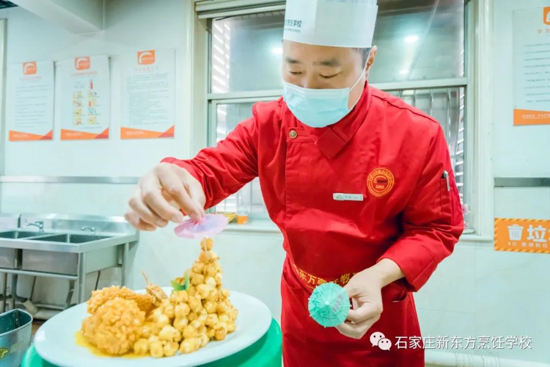 鑄技能之舟 揚發(fā)展之帆丨教師技能大比武看河北新東方師者風(fēng)范！(圖2)